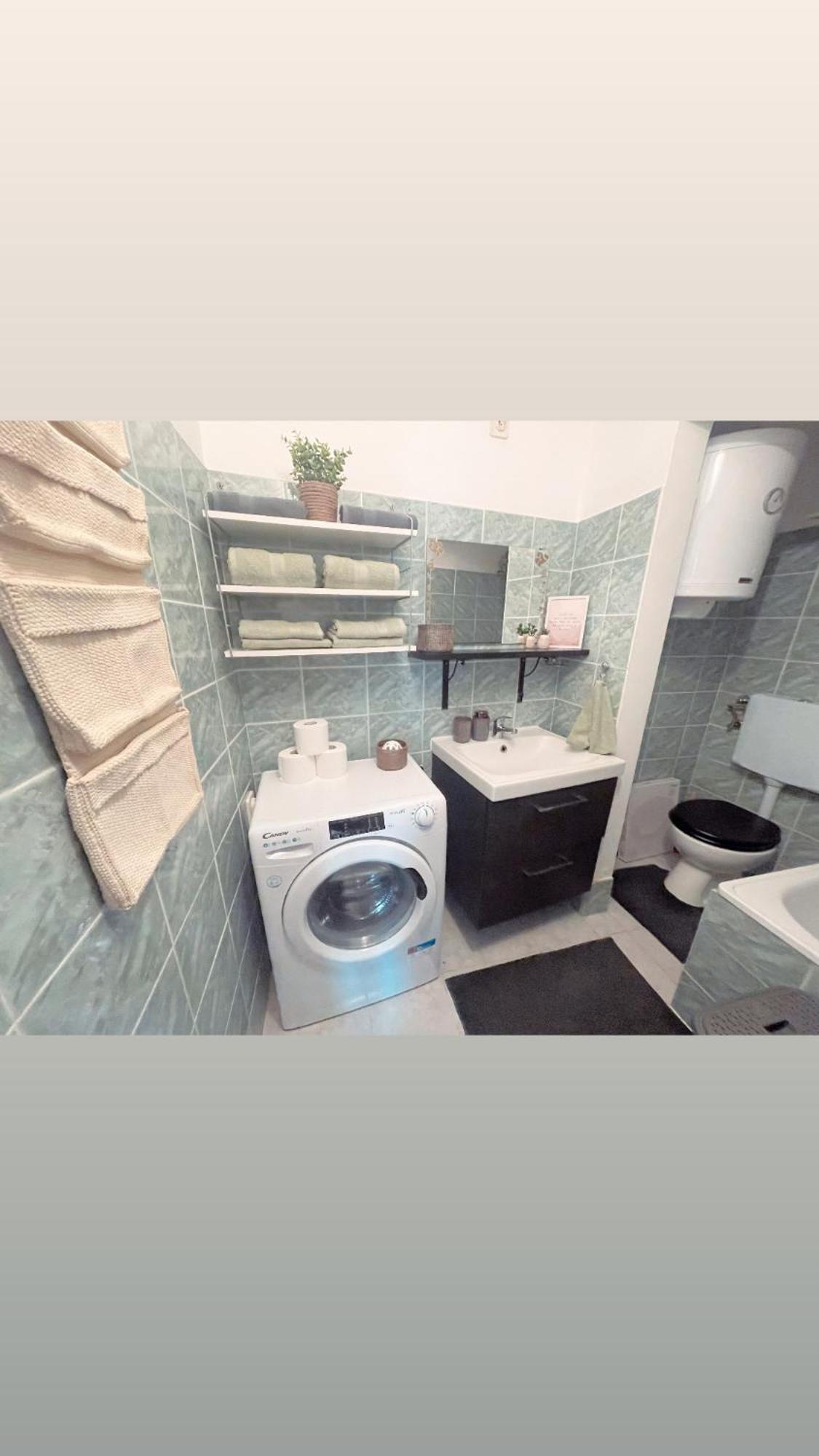 Apartma Ella 科佩尔 外观 照片